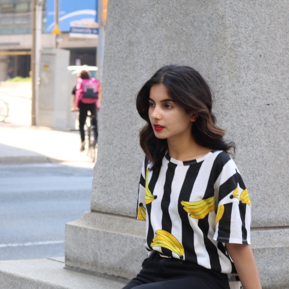 Zara Banana Print Referee Tee - Picture 3 of 4